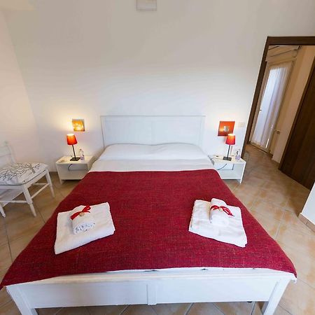 La Locanda Country House Borgo Montenero Buitenkant foto