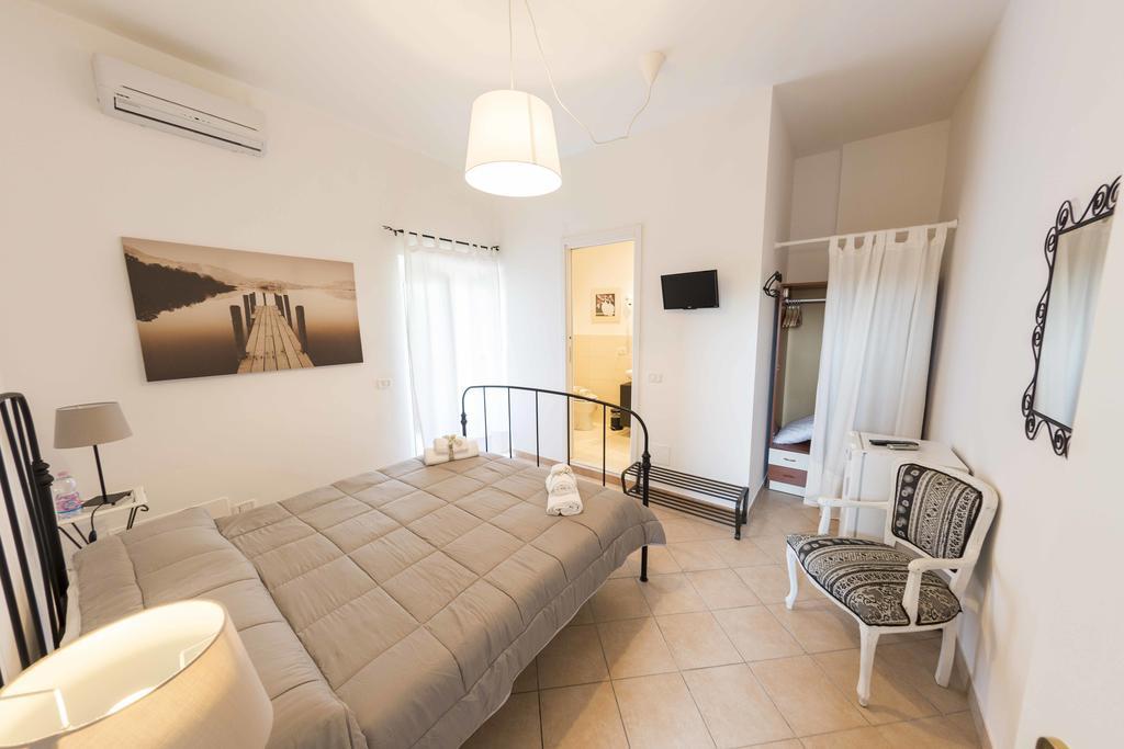 La Locanda Country House Borgo Montenero Buitenkant foto